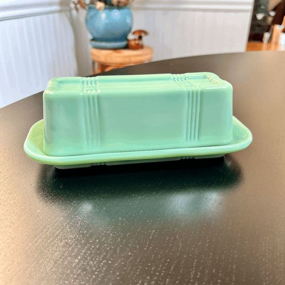 TPC Tablecraft Jadeite Butter Dish with Cover Kitchen Retro Style - Picture 4 of 7